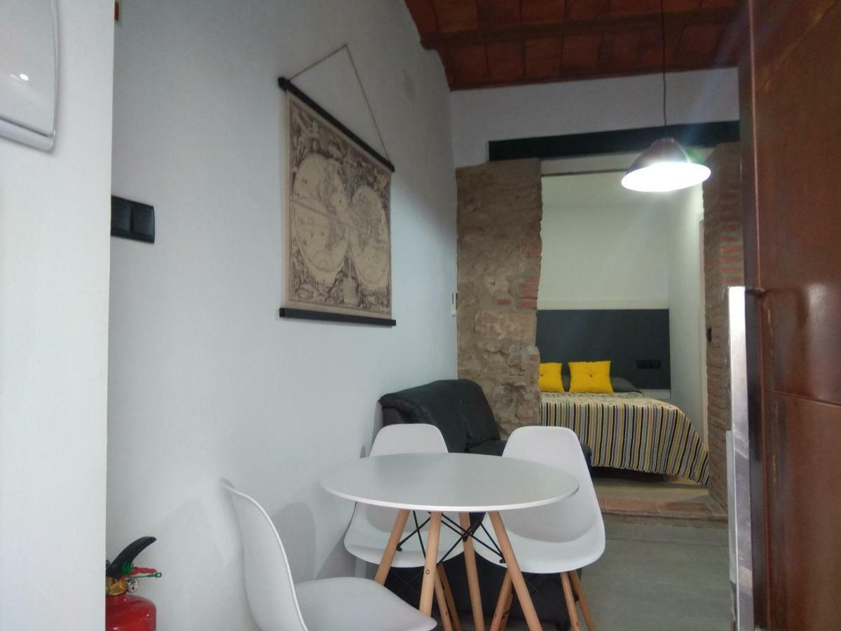 Caleros 8 Estudio - Apartamentos de la Parte Antigua de Cáceres Exterior foto